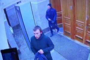 In Arkhangelsk anarchist Misha Zhlobitsky explodes FSB reception