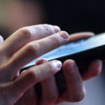 Что смотрят на телефоне?